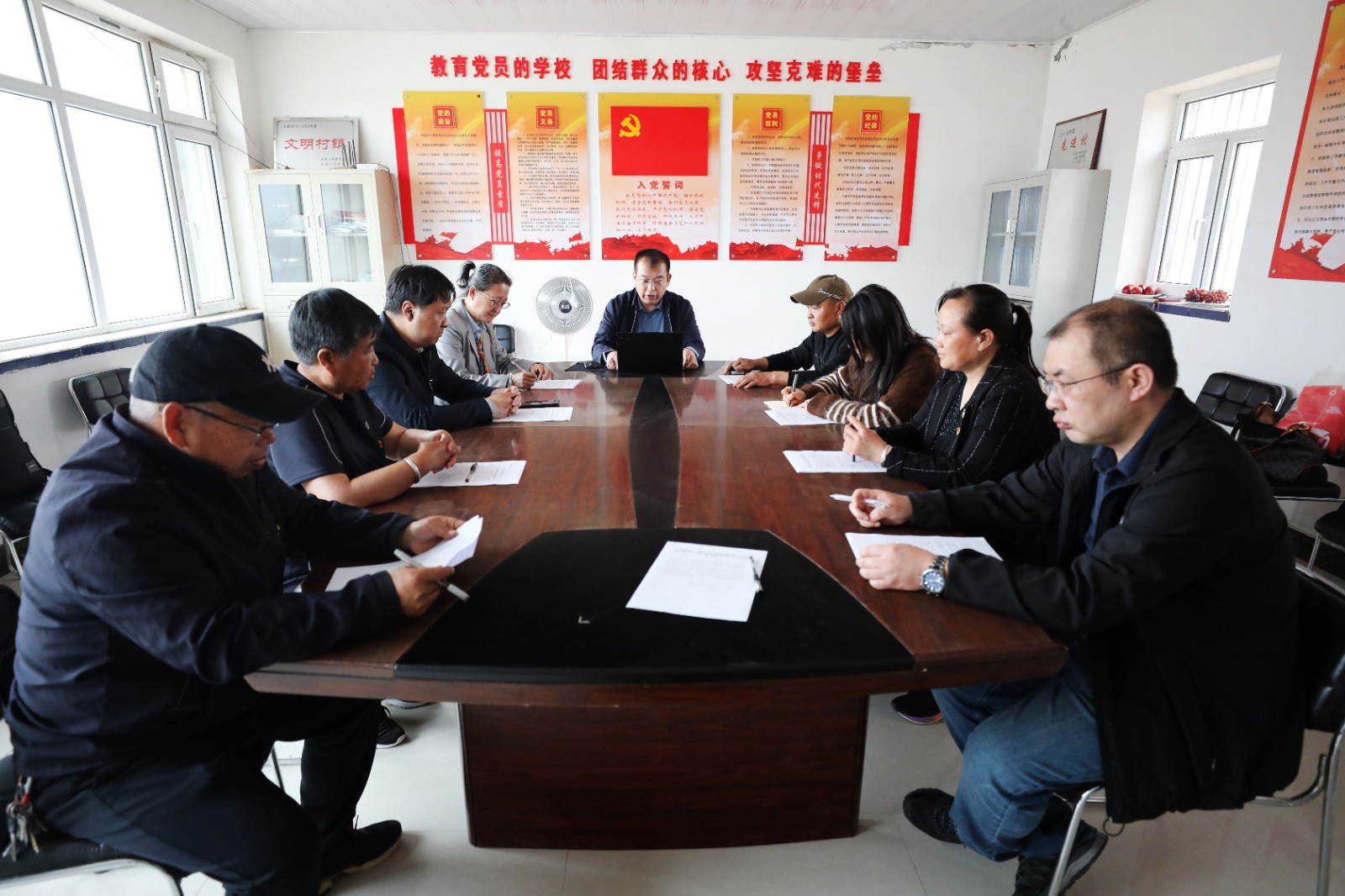 1765526967967899.jpg 1765526967967899.jpg